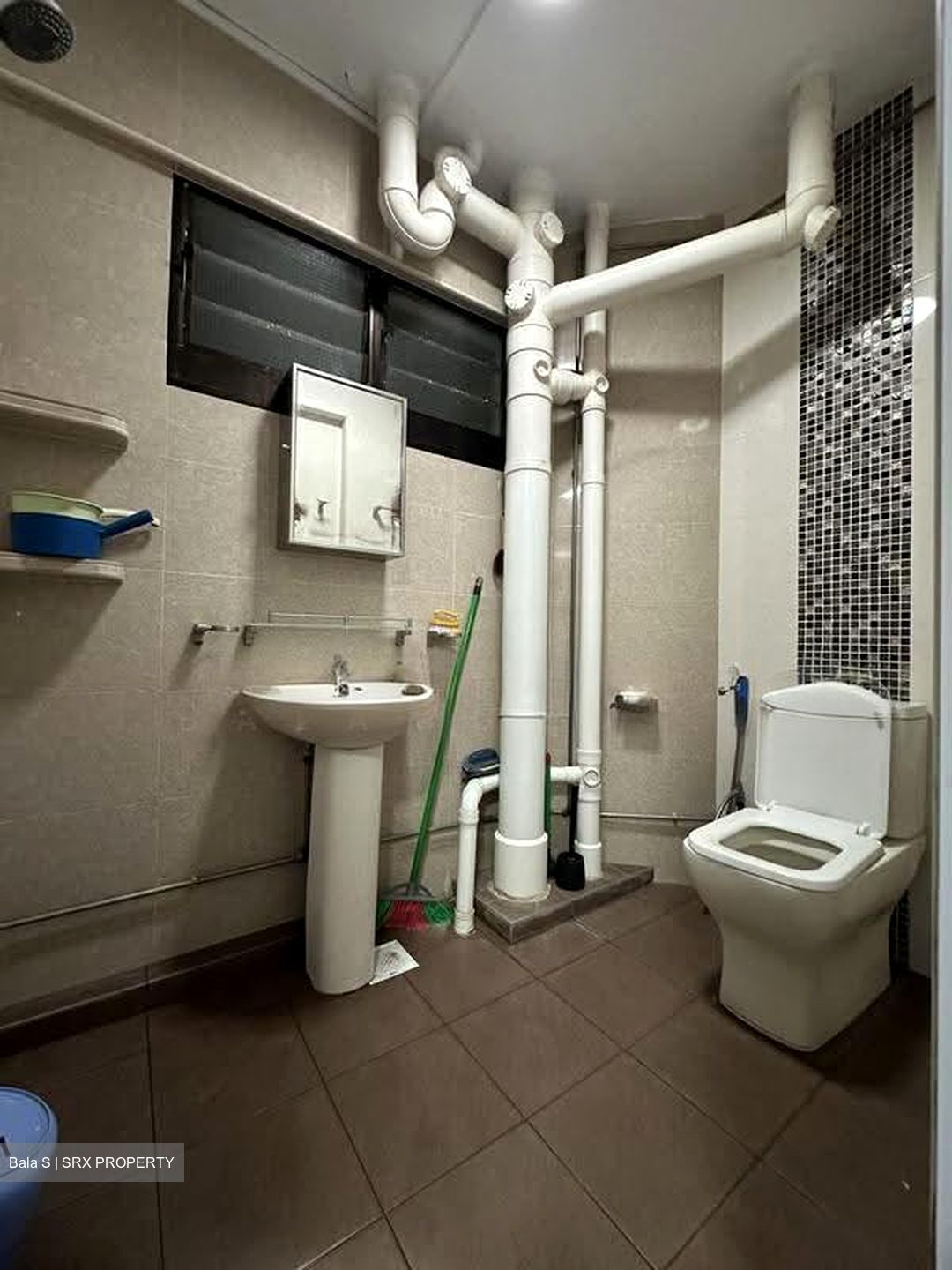Blk 320 Jurong East Street 31 (Jurong East), HDB 5 Rooms #627858871